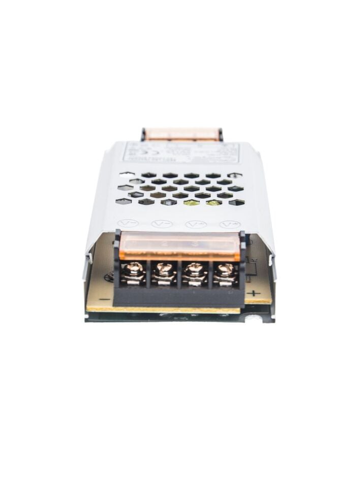 60W - 12V , 5A Güçlü LED Şerit Trafo - Geniş Gerilim Aralığı, IP20 Koruma Sınıfı